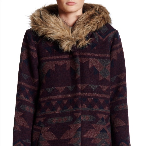 Bb Dakota Printed Jacket - Picture 2 of 6